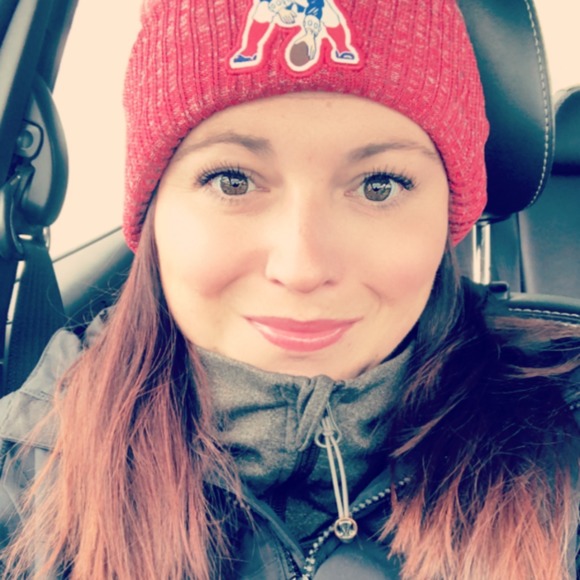 Meet your Posher, Alyson - Picture 1 of 1